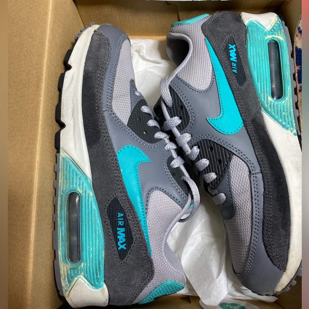 NIKE AIR MAX 90 - Picture 7 of 8